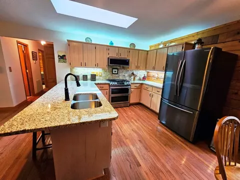 Kitchen - 245 Sunnie Ln, Murphy, NC 28906 photo 6 of 11
