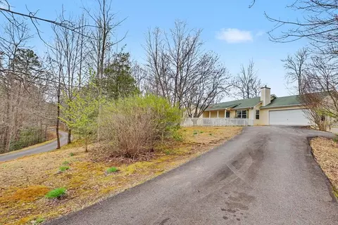 368 Sierra Springs Dr, Murphy, NC 28906