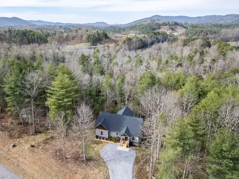 View/Area - 325 River Mountain Rd, Murphy, NC 28906 photo 1 of 5