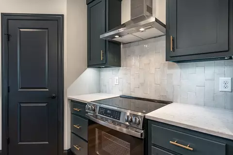 Kitchen - 325 River Mountain Rd, Murphy, NC 28906 photo 6 of 8