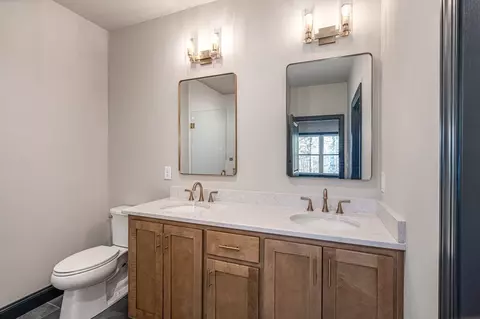 Bath - 325 River Mountain Rd, Murphy, NC 28906 photo 1 of 5