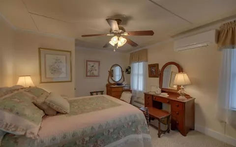 Bedroom - 1082 Valley River Ave, Murphy, NC 28906 photo 5 of 5