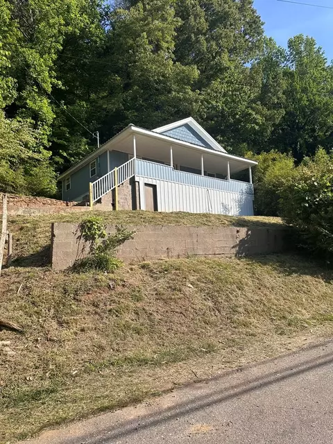 Exterior - 81 Hill St, Murphy, NC 28906 photo 6 of 6