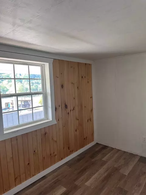 Bedroom - 81 Hill St, Murphy, NC 28906 photo 3 of 5