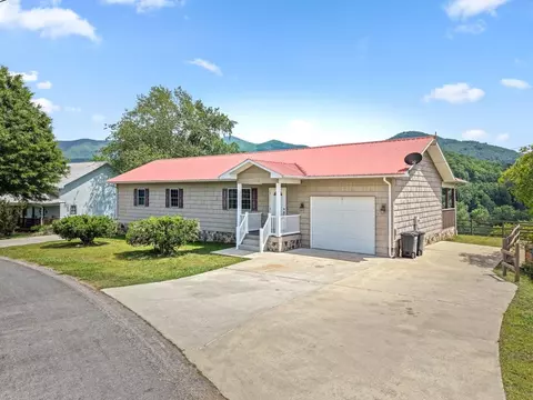 533 Lemons Branch Rd, Bryson City, NC 28713