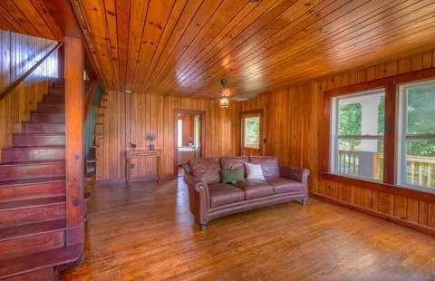 Living - 849 Valley River Ave, Murphy, NC 28906 photo 3 of 5