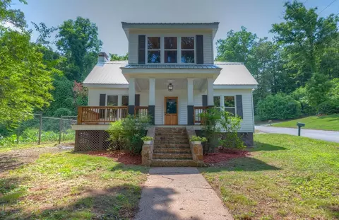 Exterior - 849 Valley River Ave, Murphy, NC 28906 photo 5 of 7