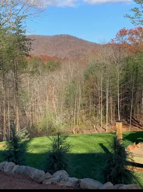 16 Merlin Trl, Murphy, NC 28906