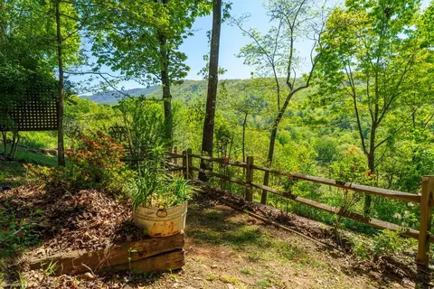 Exterior - 45 Black Bear Trce, Murphy, NC 28906 photo 4 of 18