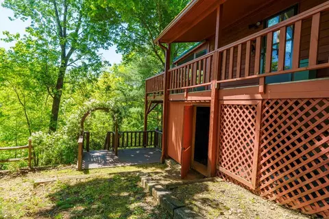 Exterior - 45 Black Bear Trce, Murphy, NC 28906 photo 7 of 18