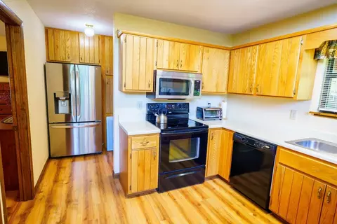 Kitchen - 45 Black Bear Trce, Murphy, NC 28906 photo 1 of 2