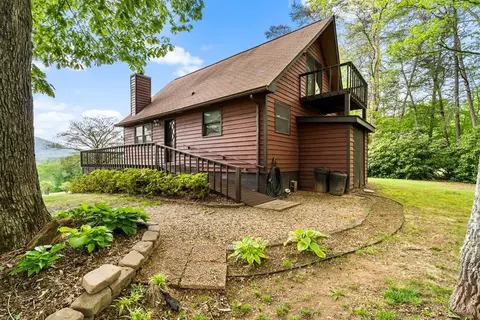 206 Ivy Knob Ln, Hayesville, NC 28904