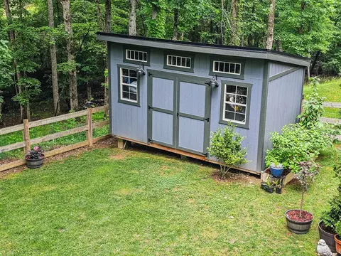 Exterior - 210 Hedden Rd, Murphy, NC 28906 photo 6 of 22