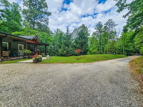 Exterior - 210 Hedden Rd, Murphy, NC 28906 photo 4 of 22