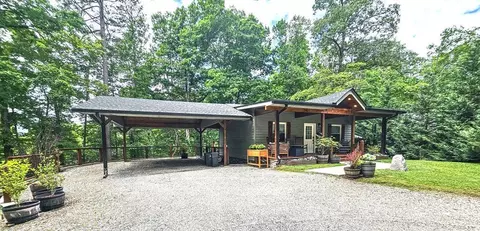 210 Hedden Rd, Murphy, NC 28906