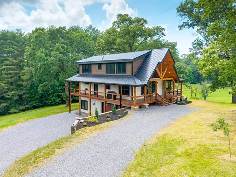 Exterior - 184 Nature Valley Trl, Murphy, NC 28906 photo 4 of 24