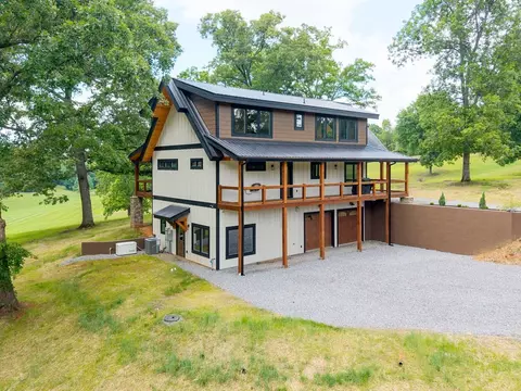 Exterior - 184 Nature Valley Trl, Murphy, NC 28906 photo 11 of 24
