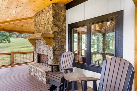 Exterior - 184 Nature Valley Trl, Murphy, NC 28906 photo 6 of 24