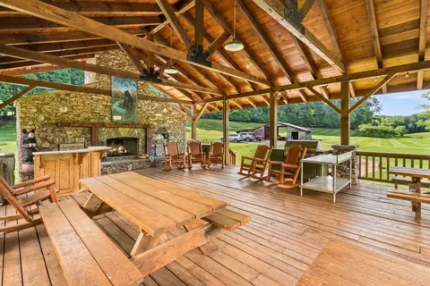 Exterior - 184 Nature Valley Trl, Murphy, NC 28906 photo 23 of 24