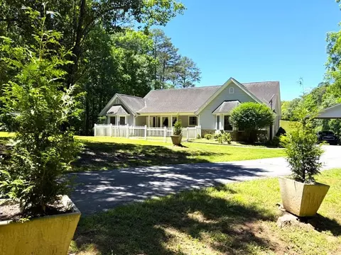 Exterior - 56 Mashie Ln, Murphy, NC 28906 photo 2 of 19