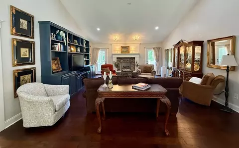 Living - 56 Mashie Ln, Murphy, NC 28906 photo 1 of 2