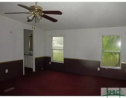 337 Mockingbird Dr, Springfield, GA 31329 photo 5