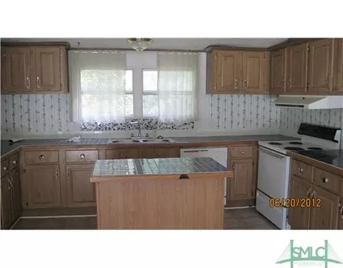 408 Zipperer Rd, Guyton, GA 31312 photo 8