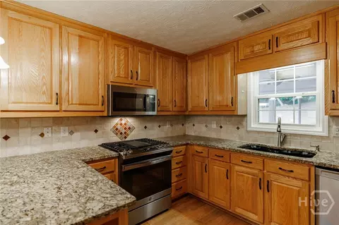 2249 Cluster Ln, Grayson, GA 30017 photo 15