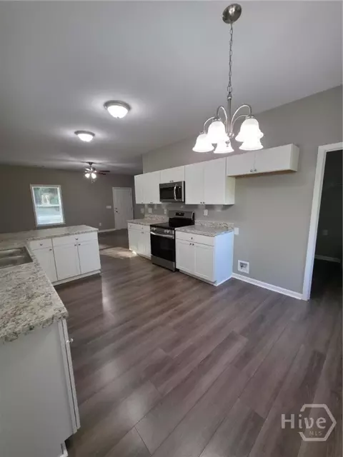 275 Freeman Dr, Athens, GA 30601 photo 3