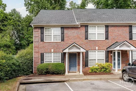 240 Cleveland Rd #105, Athens, GA 30606