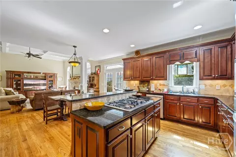 Kitchen - 1071 Riverhill Dr, Bishop, GA 30621 photo 4 of 4