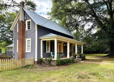 205 N Broad St, Crawford, GA 30630