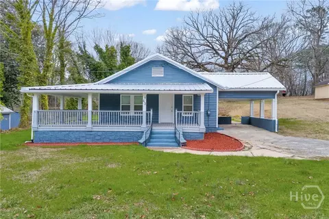 943 S Pond St, Toccoa, GA 30577