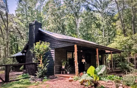 5109 Tallassee Rd, Athens, GA 30607