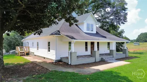 2985 Jackson Bridge Rd, Carnesville, GA 30521