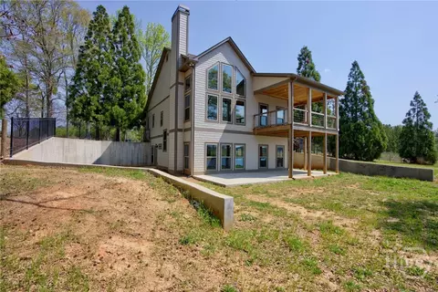 1364 Old Bishop Rd, Bishop, GA 30621