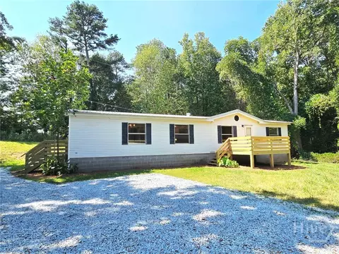 65 Davis School Rd, Martin, GA 30557