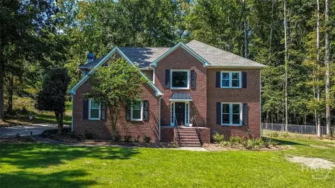 165 Emerald Dr, Athens, GA 30605