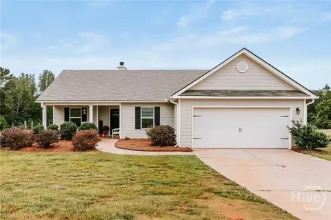 360 Wolfskin Rd, Arnoldsville, GA 30619