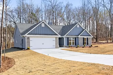 Exterior - 125 Chad Walk #61, Statham, GA 30666 photo 3 of 7