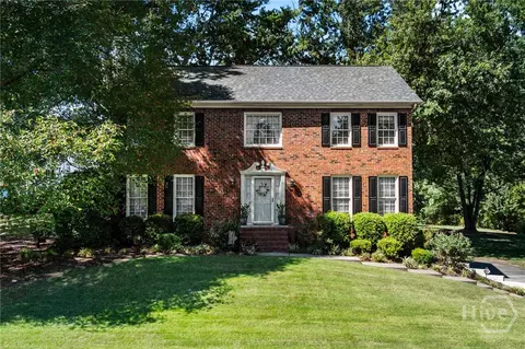 2451 Meadowglen Trl, Snellville, GA 30078