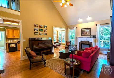 Living - 1141 Southwind Dr, Bishop, GA 30621 photo 1 of 3