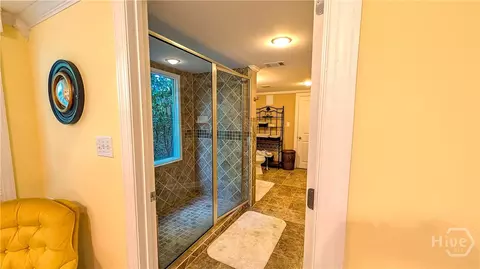 Bath - 1141 Southwind Dr, Bishop, GA 30621 photo 5 of 9
