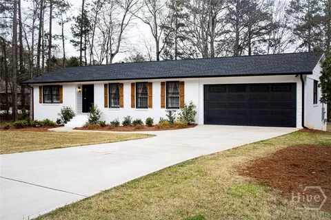 105 Segrest Cir, Athens, GA 30605