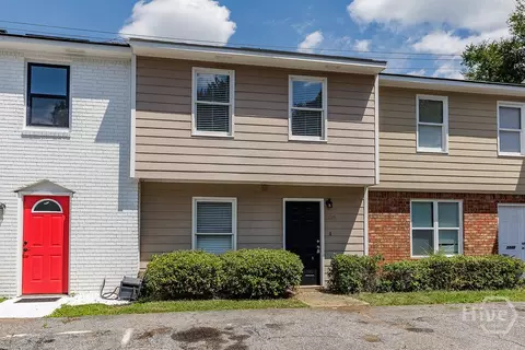 1138 Barnett Shoals Rd, Athens, GA 30605