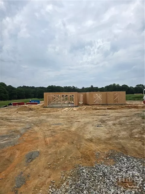 225 Mockingbird Ln #18, Winder, GA 30680