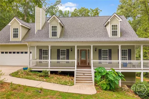 93 Highland Rdg, Hartwell, GA 30643