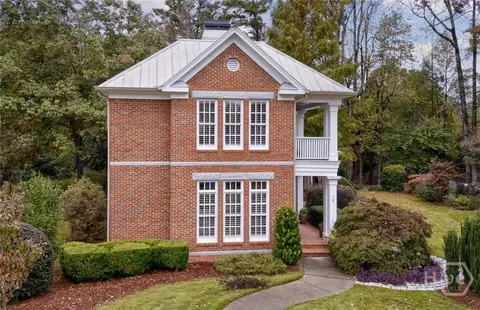 6 Oak Grove Rd, Athens, GA 30607
