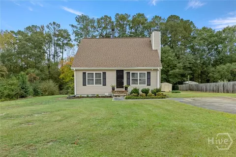 5010 Hickory Dr, Winterville, GA 30683