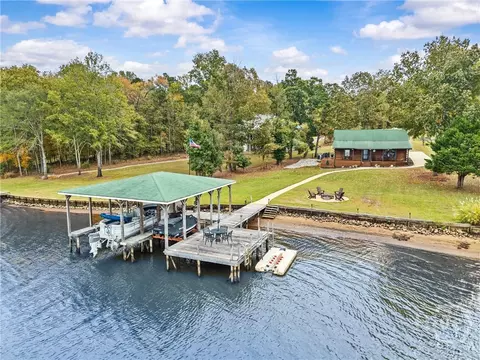 851 Jamesway Dr, Sparta, GA 31087